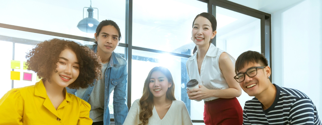 与全球最佳雇主  PT电子(中文)官网光电<br>
一起探索未来职涯可能