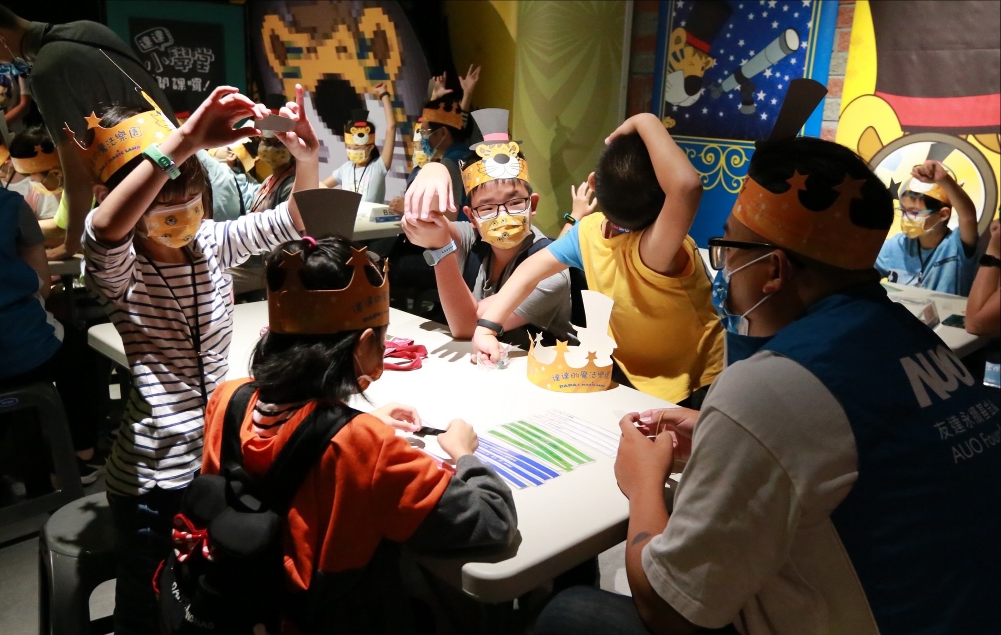 PT电子(中文)官网以永续理念推动全人教育计划，内外结盟储备科普教育人才，荣获亚太永续行动奖社会共融面的金奖肯定