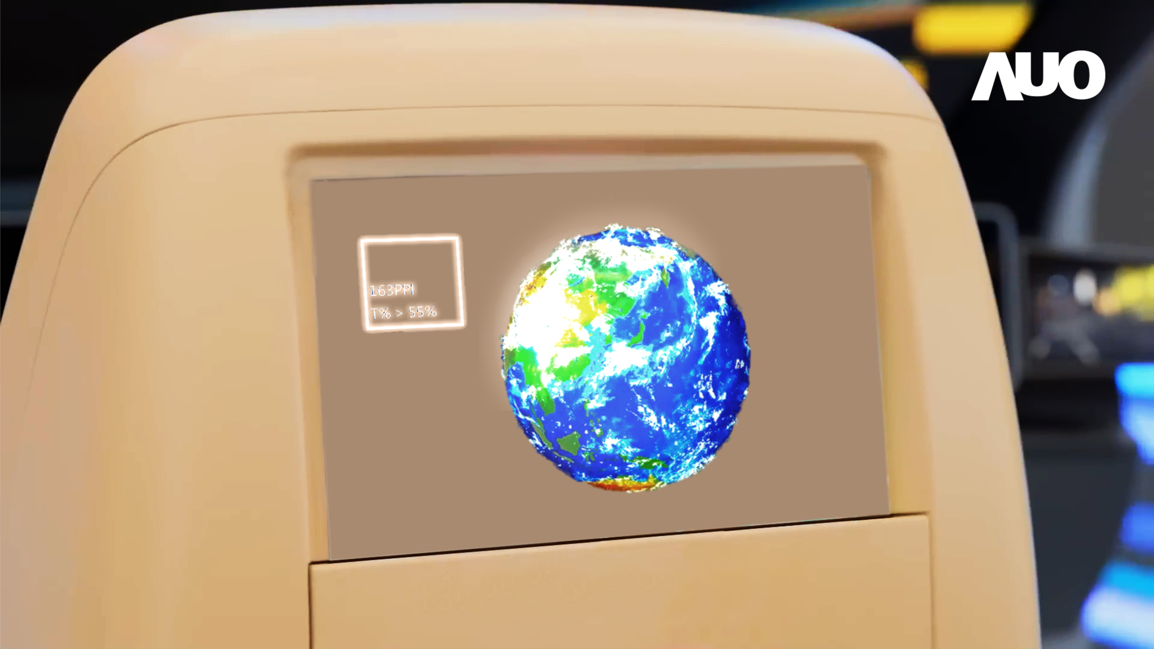 PT电子(中文)官网突破设计与制程挑战，推出全球最高分辨率163ppi的13.5吋透明Micro LED面板，并积极布局智能车市场，以期拓展透明显示应用的可能性